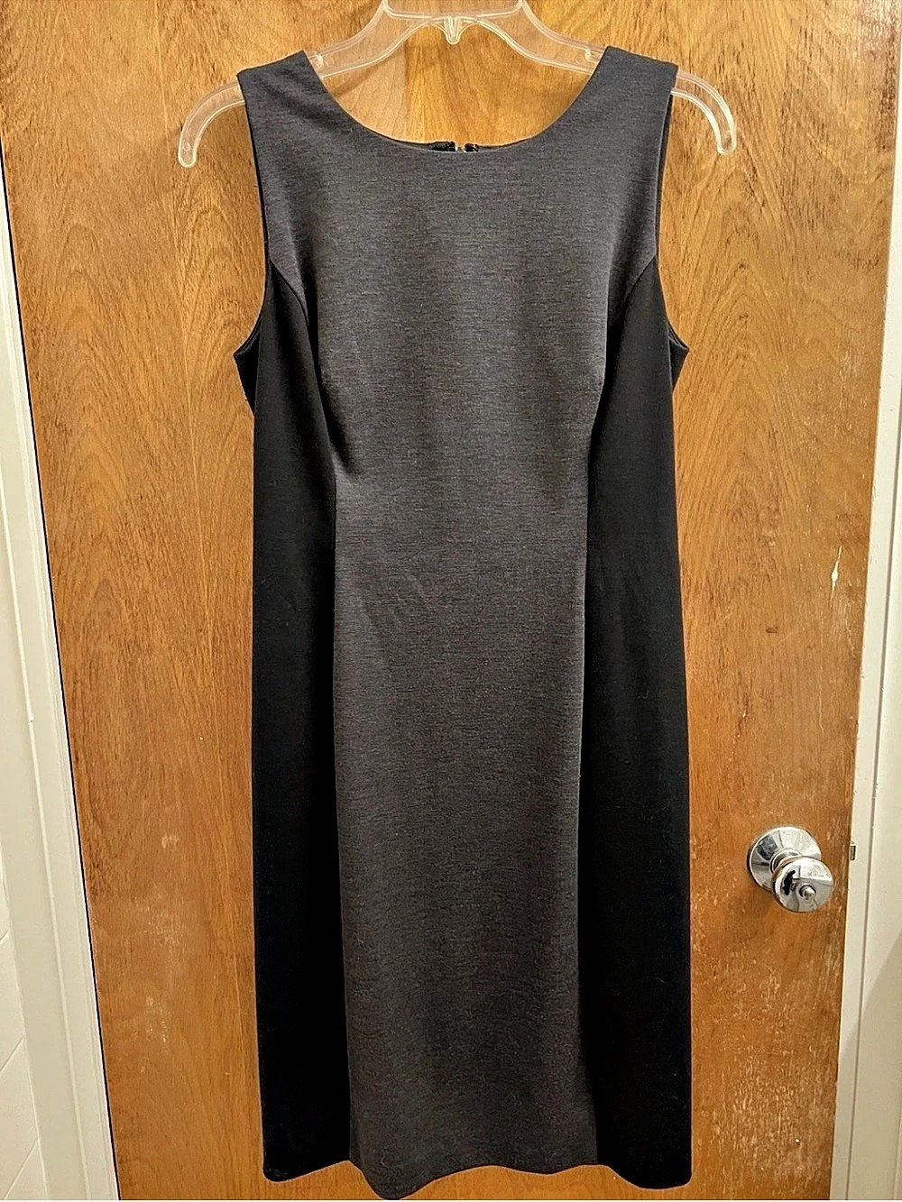 Nine West Black and Gray Sheath Dress Sleeveless Round Neck Knee Length Size 6